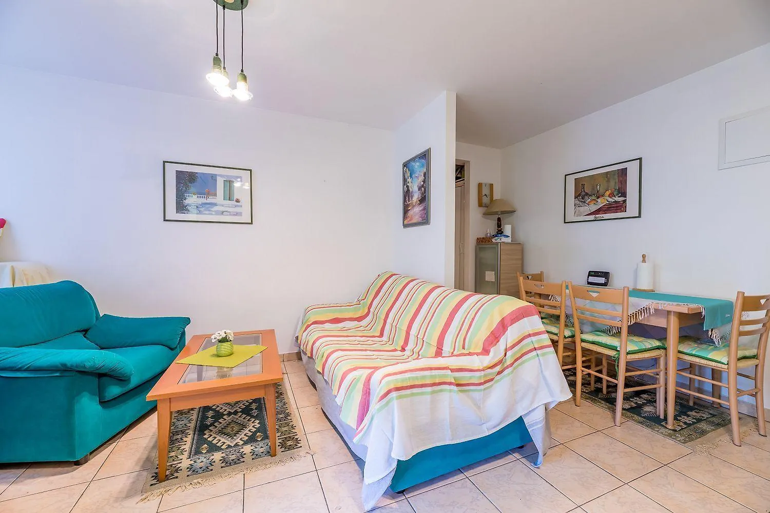 Apartment 300 Meter Zum Strand Mit Wlan, Klima Baska
