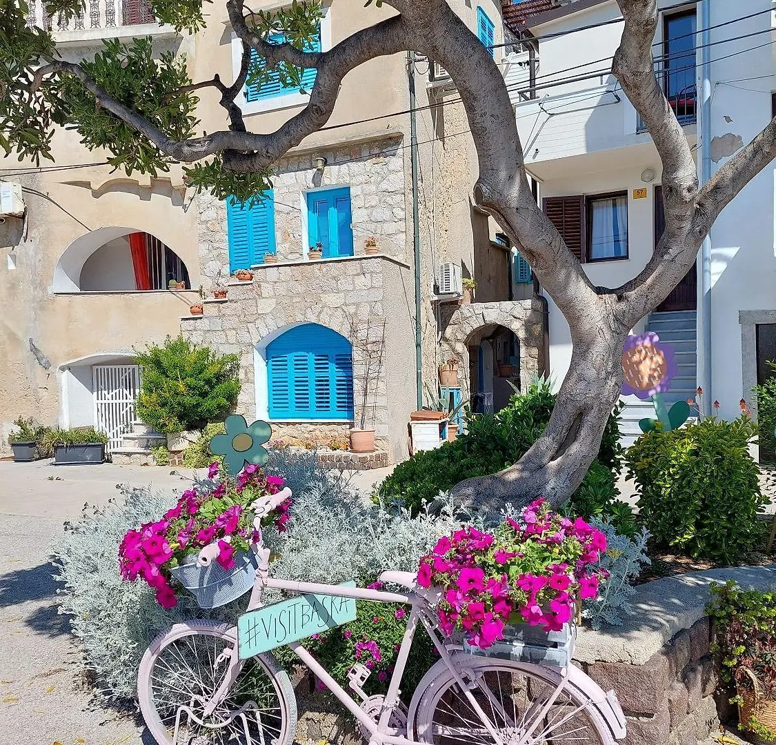 300 Meter Zum Strand Mit Wlan, Klima Baska  Croatia